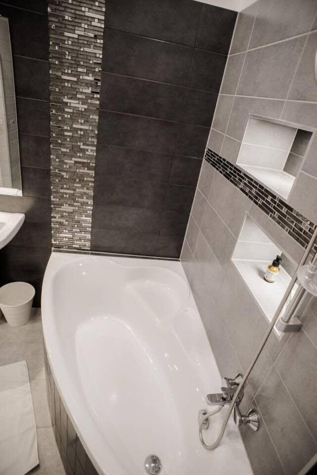 New Luxury Apartment In The Center With A/C 부다페스트 외부 사진
